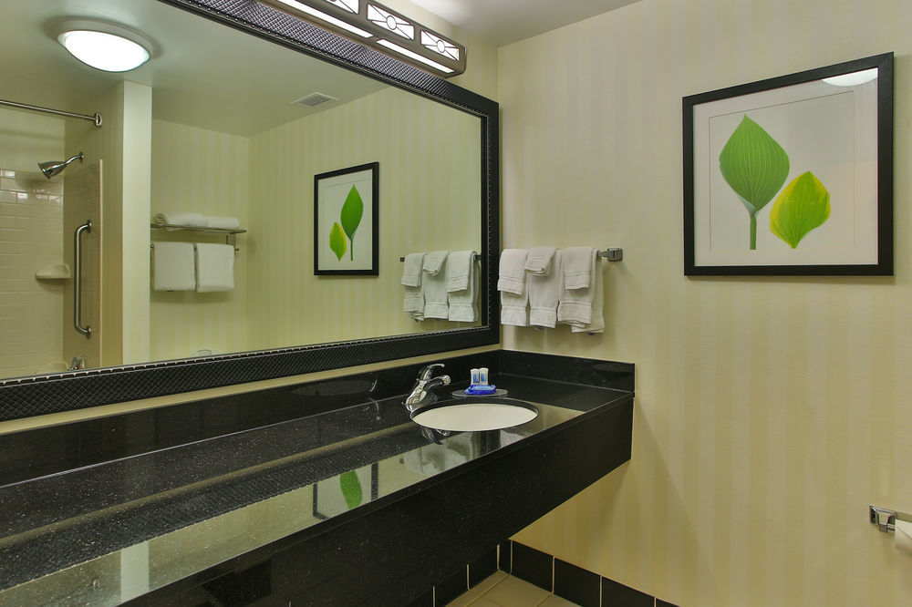 Fairfield Inn And Suites By Marriott San Antonio Northeast / Schertz / Rafb Εξωτερικό φωτογραφία
