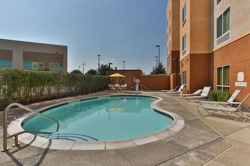 Fairfield Inn And Suites By Marriott San Antonio Northeast / Schertz / Rafb Εξωτερικό φωτογραφία