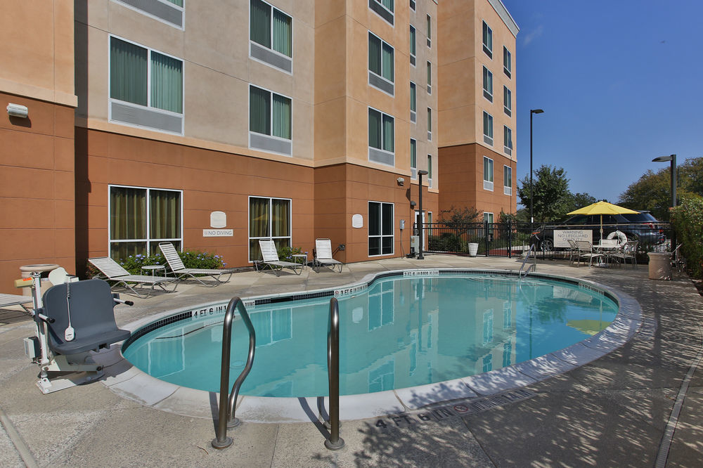 Fairfield Inn And Suites By Marriott San Antonio Northeast / Schertz / Rafb Εξωτερικό φωτογραφία